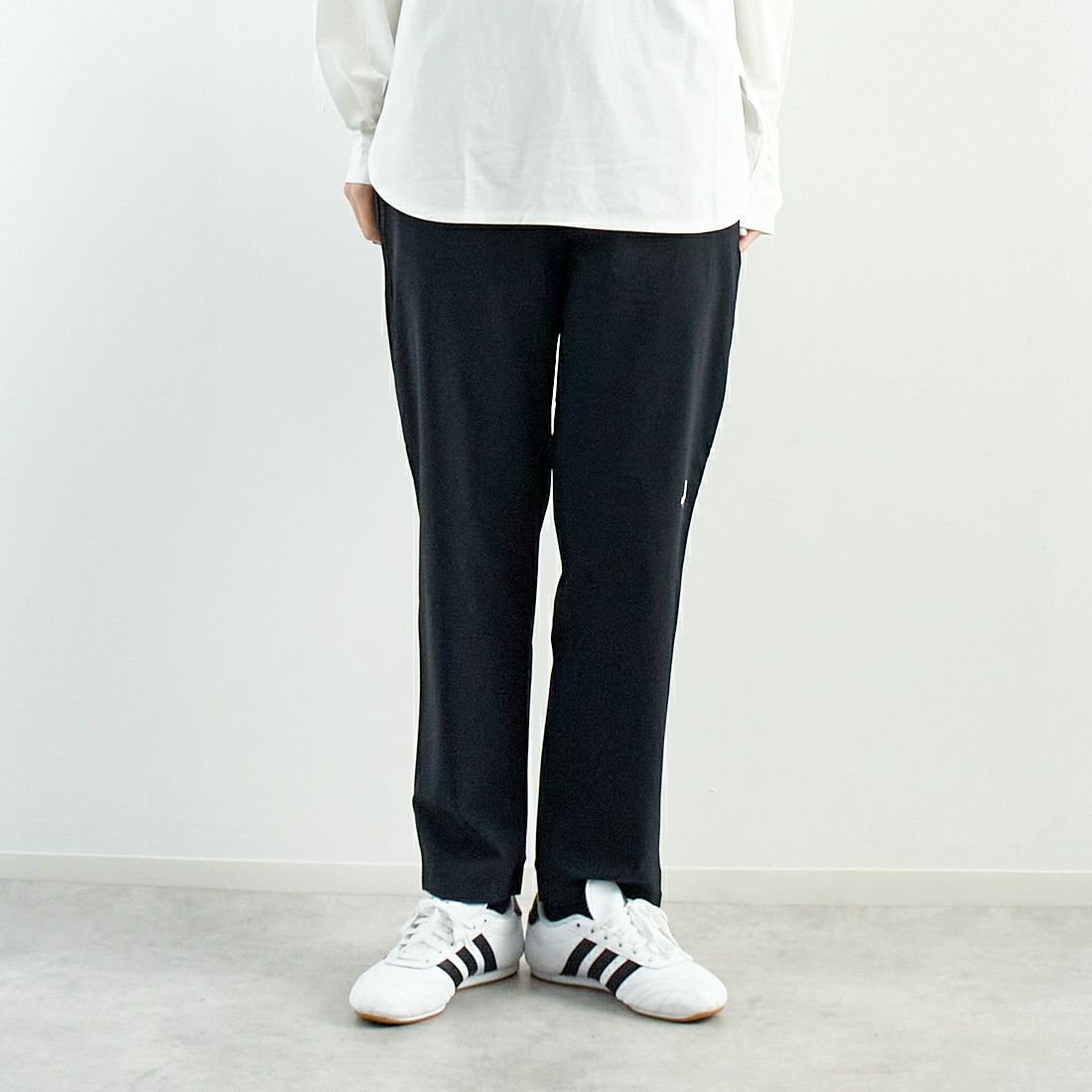 THE NORTH FACE [ザ ノースフェイス] フレキシブルロングパンツ [NBW12582] K &&モデル身長：167cm 着用サイズ：L&&