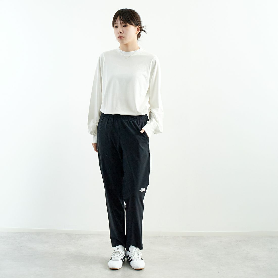 THE NORTH FACE [ザ ノースフェイス] フレキシブルロングパンツ [NBW12582] K &&モデル身長：167cm 着用サイズ：L&&
