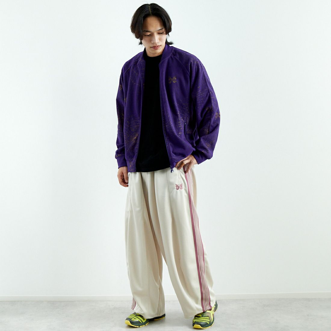 Needles [ニードルズ] ヒザデルトラックパンツ [QV311] A IVORY &&モデル身長：179cm 着用サイズ：S&&