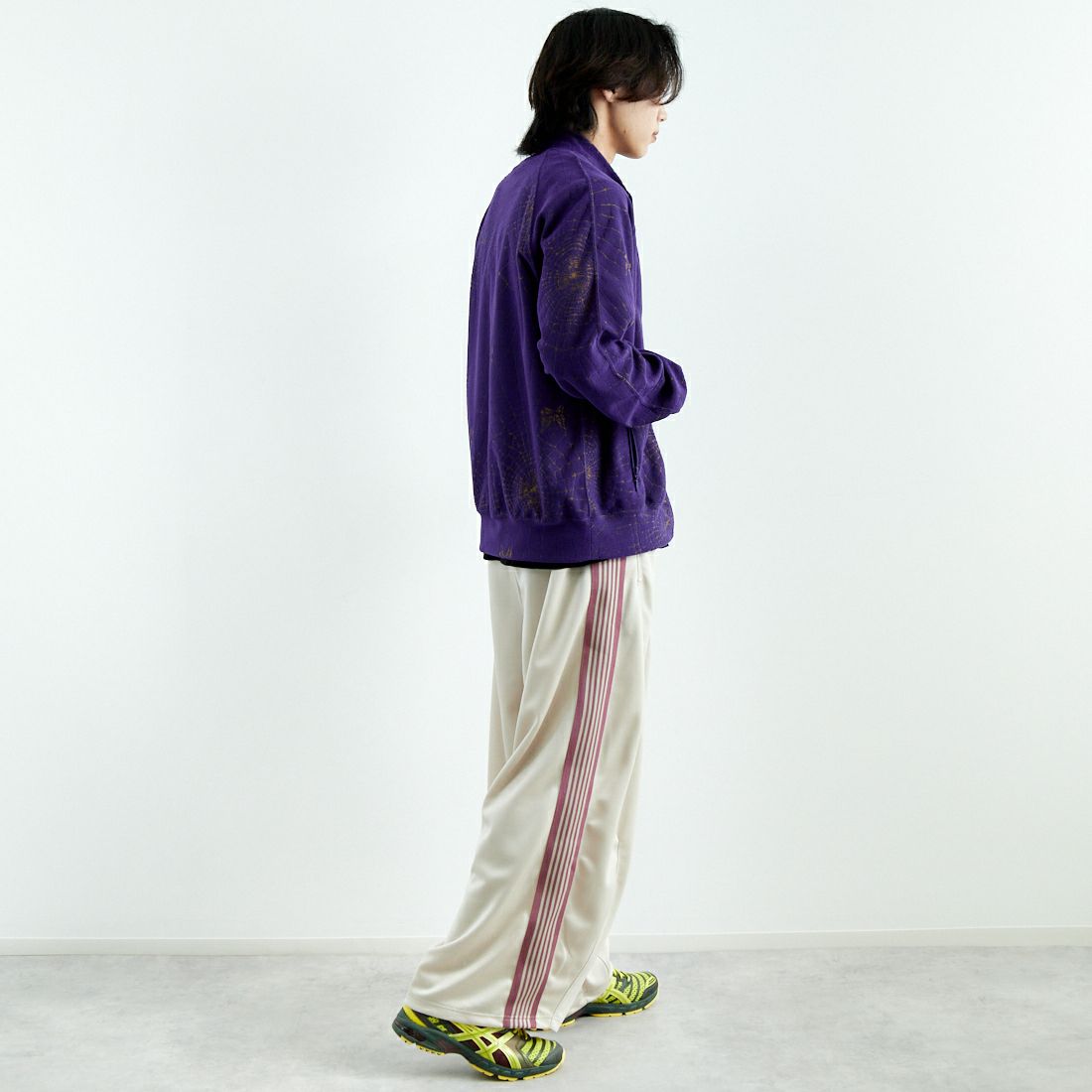 Needles [ニードルズ] ヒザデルトラックパンツ [QV311] A IVORY &&モデル身長：179cm 着用サイズ：S&&