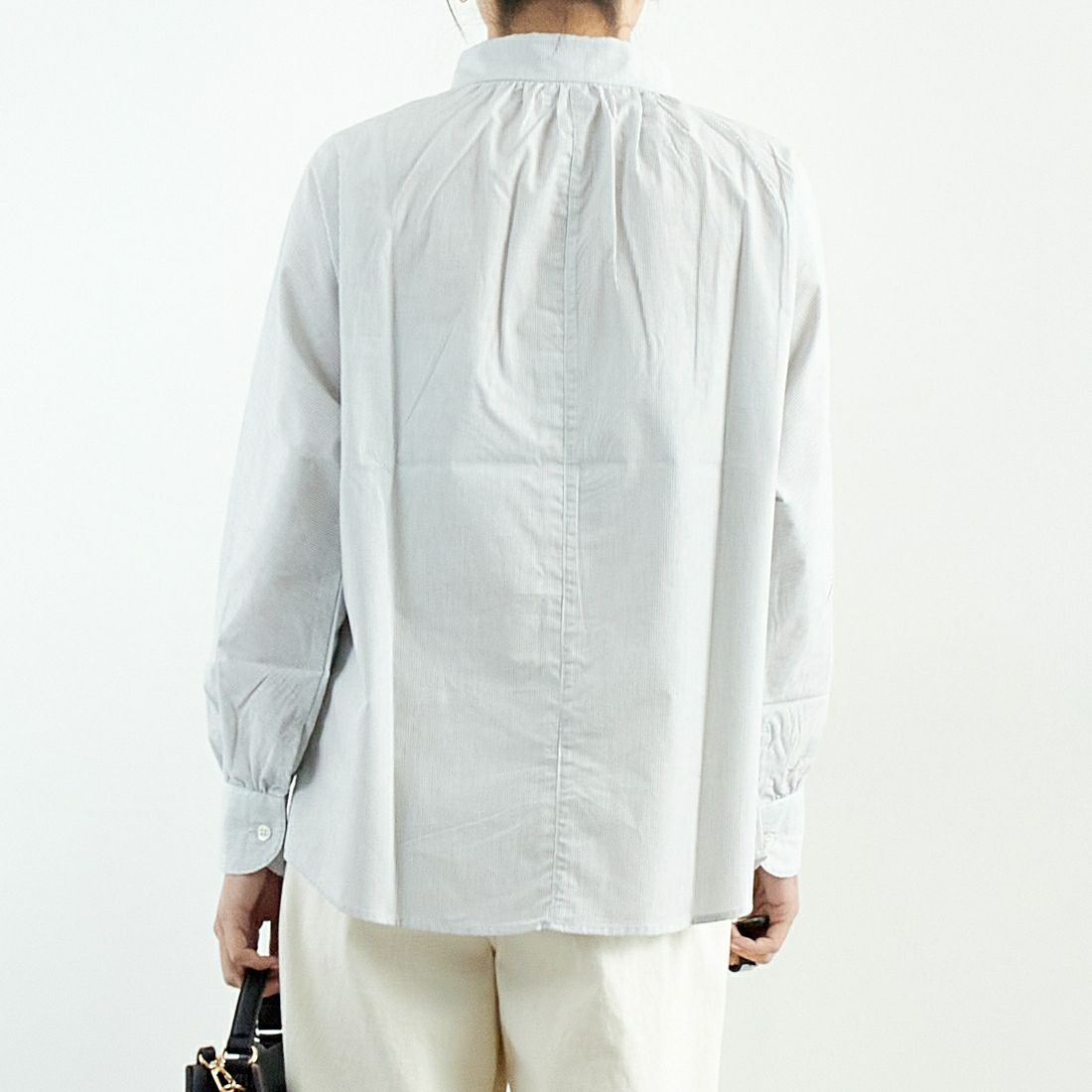 Commencement [コメンスメント] ストライプスタンドカラーシャツ [C-023S] BLACK &&モデル身長：167cm 着用サイズ：F&&