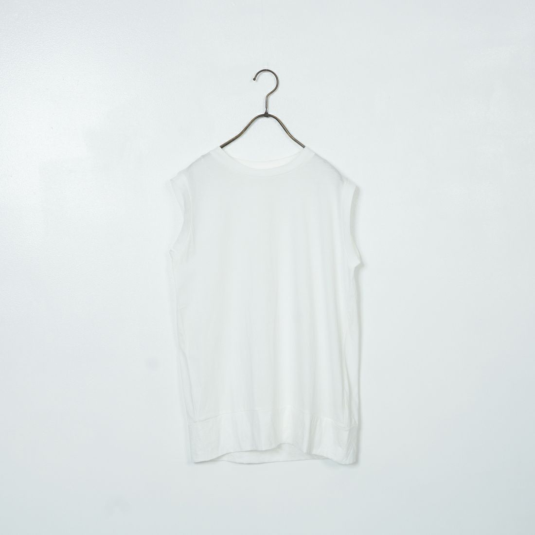 04 IVORY