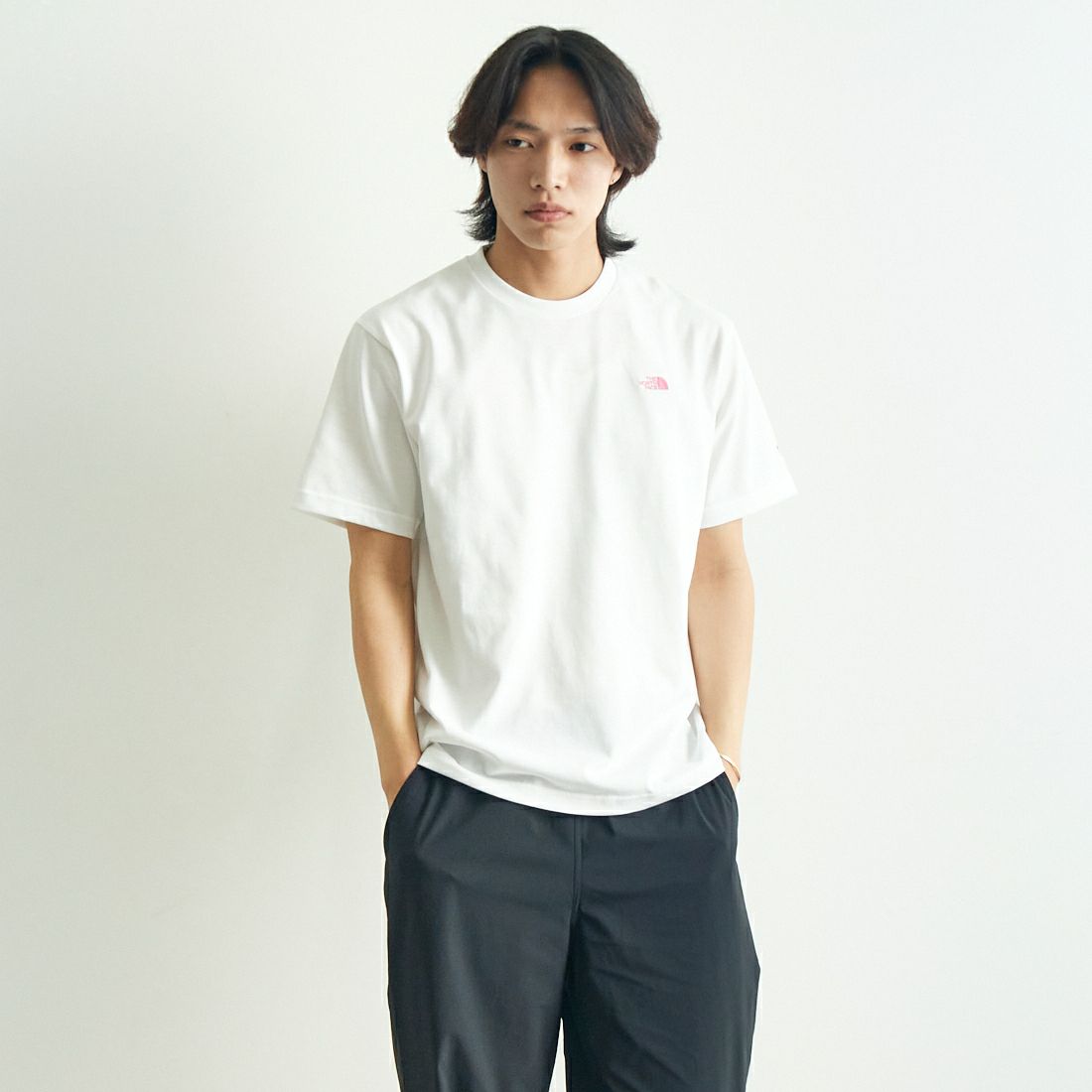 THE NORTH FACE [ザ ノースフェイス] ショートスリーブ TNFモンキーマジックTシャツ [NT32538] W &&モデル身長：179cm 着用サイズ：M&&