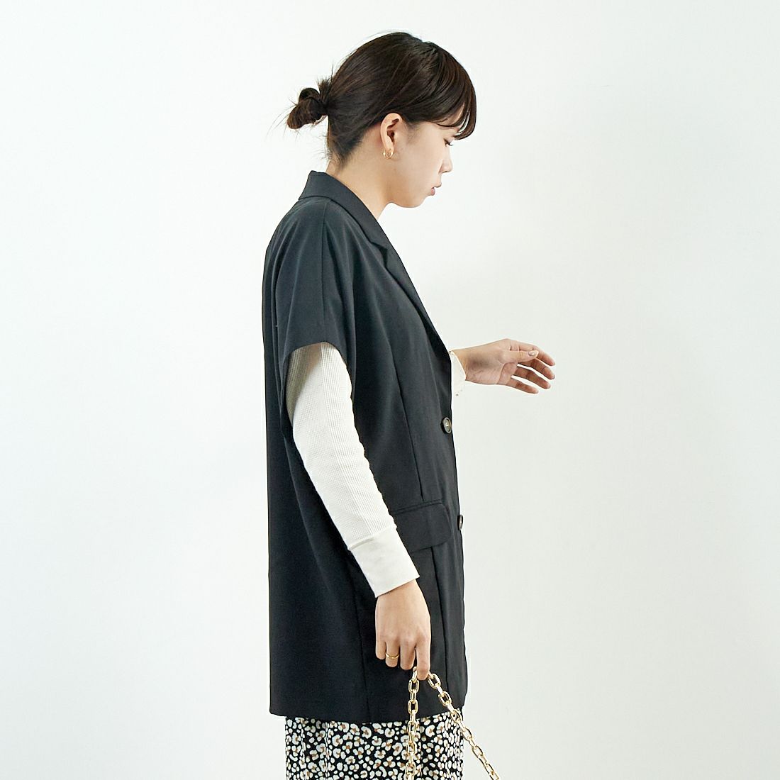 Jeans Factory Clothes [ジーンズファクトリークローズ] テーラードベスト [51085051] ﾁｬｺｰﾙ &&モデル身長：167cm 着用サイズ：F&&