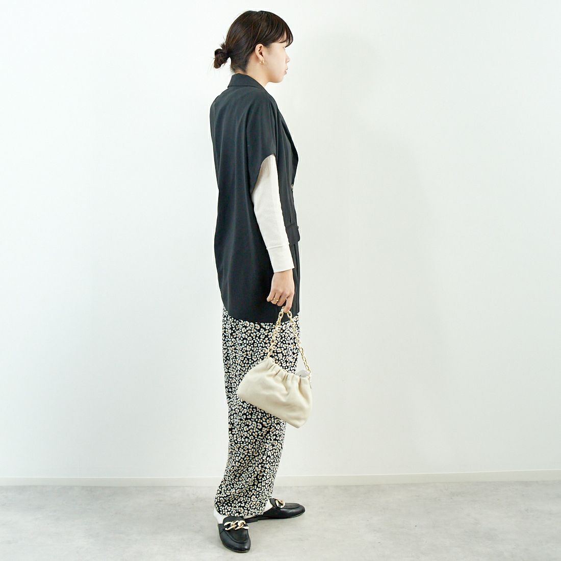 Jeans Factory Clothes [ジーンズファクトリークローズ] テーラードベスト [51085051] ﾁｬｺｰﾙ &&モデル身長：167cm 着用サイズ：F&&