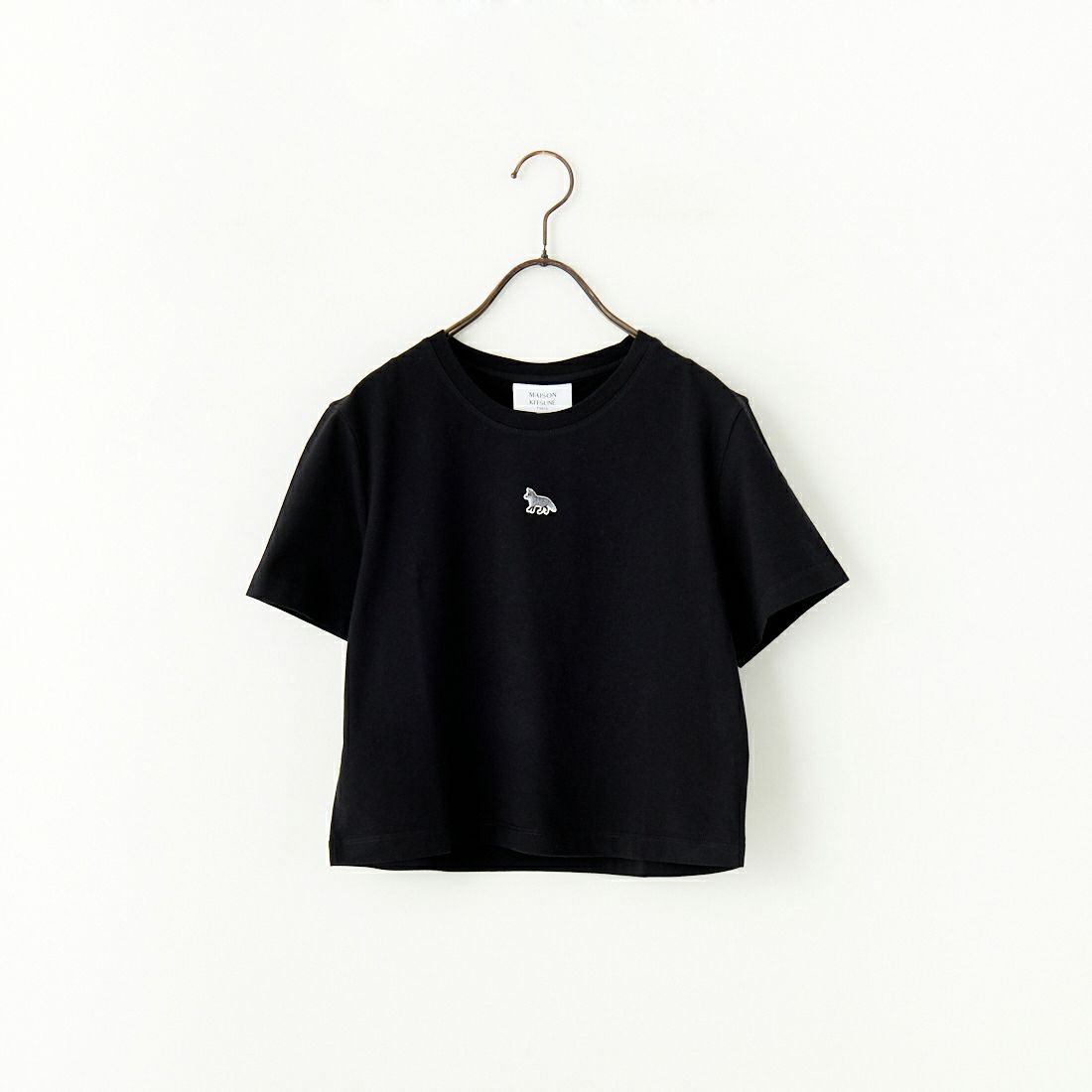 MAISON KITSUNE [メゾン キツネ] ベビーフォックスパッチ クロップドTシャツ [MW00105KJ0008]