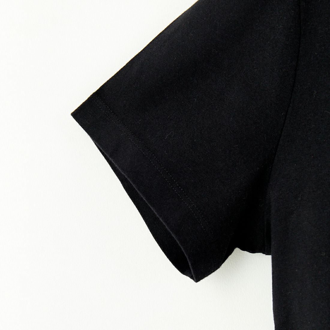 MAISON KITSUNE [メゾン キツネ] ベビーフォックスパッチ クロップドTシャツ [MW00105KJ0008] P199 BLACK