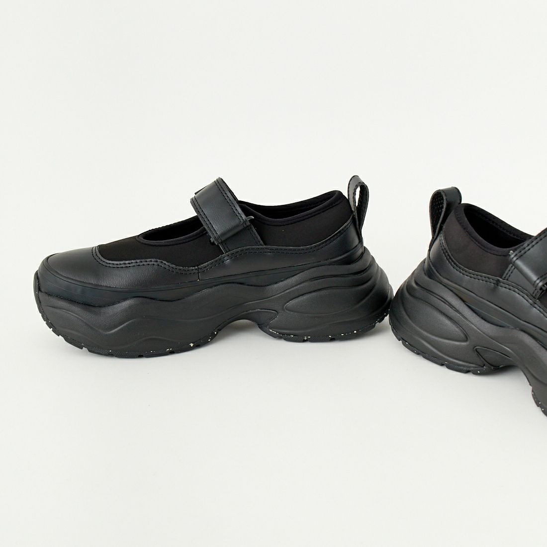 CONVERSE [コンバース] オールスター サージトレーナー MJ OX [AS-SURGETRAINER-MJOX] ﾌﾞﾗｯｸ