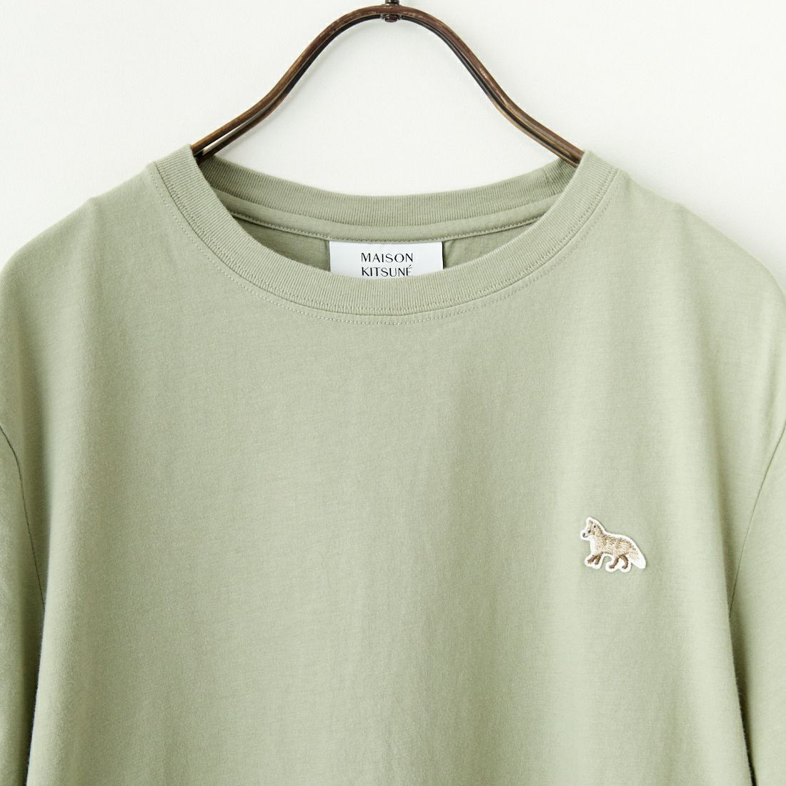 MAISON KITSUNE [メゾン キツネ] ベビーフォックスパッチ コンフォートTシャツ [OW00107KJ0008] 0094 COURT