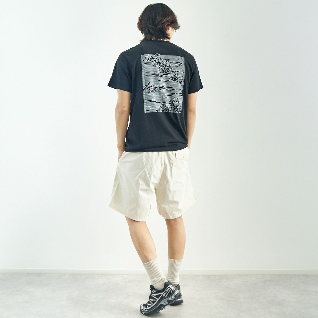 patagonia [パタゴニア] ストラタスパイア レスポンシビリTシャツ [37792] BLK &&モデル身長：179cm 着用サイズ：M&&