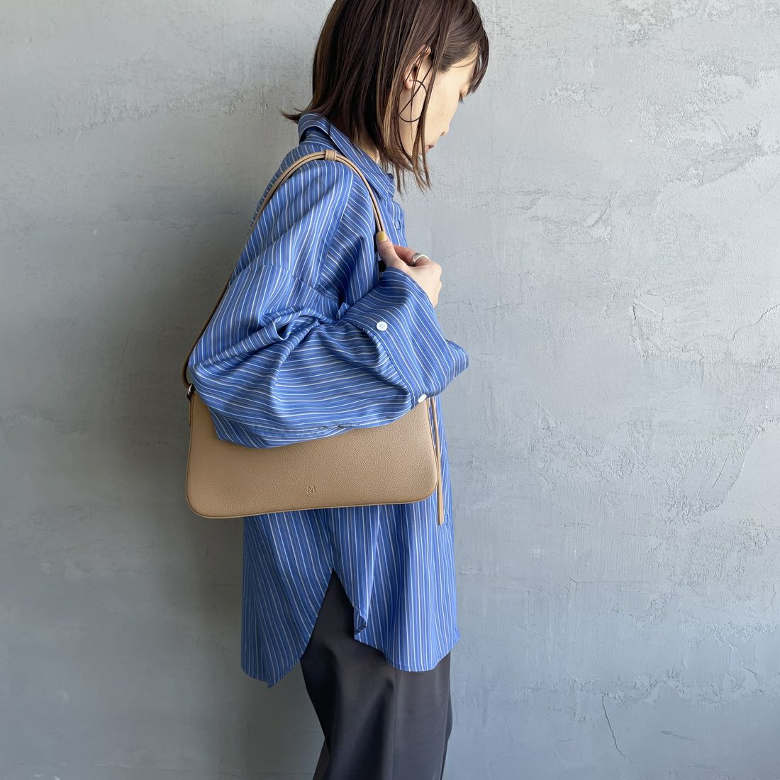 &MyuQ [アンドミューク] UPIS ショルダーバッグ [MCB083] LT.BEIGE