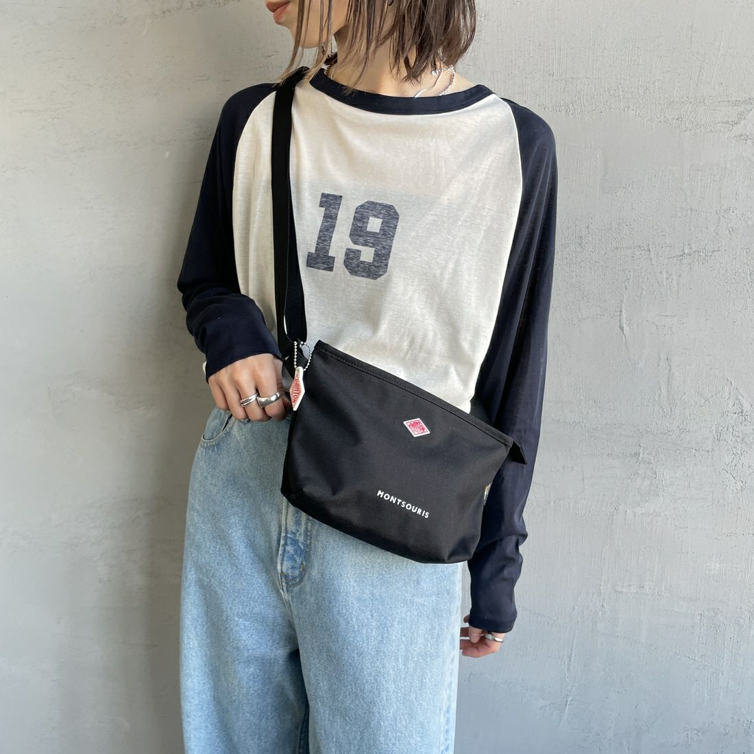 DANTON [ダントン] コーデュラキャンバスショルダーバッグ [MONTSOURIS] BLACK