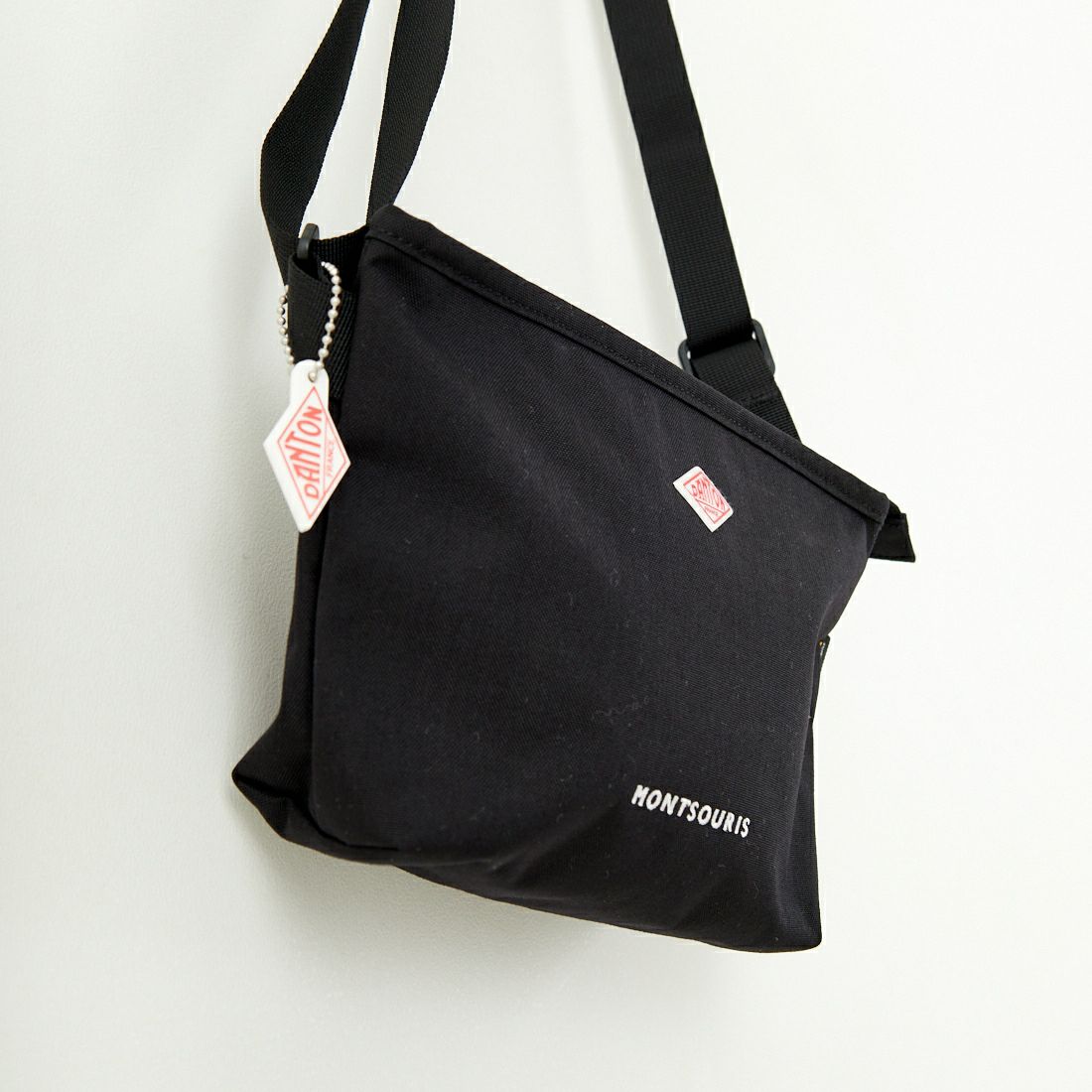 DANTON [ダントン] コーデュラキャンバスショルダーバッグ [MONTSOURIS] BLACK