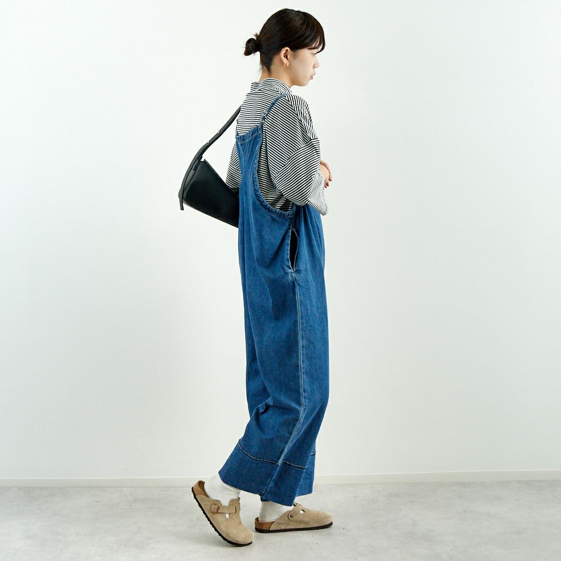 MEYAME [メヤメ] デニムギャザード オールインワン [MEY-2020] BLUE &&モデル身長：167cm 着用サイズ：F&&