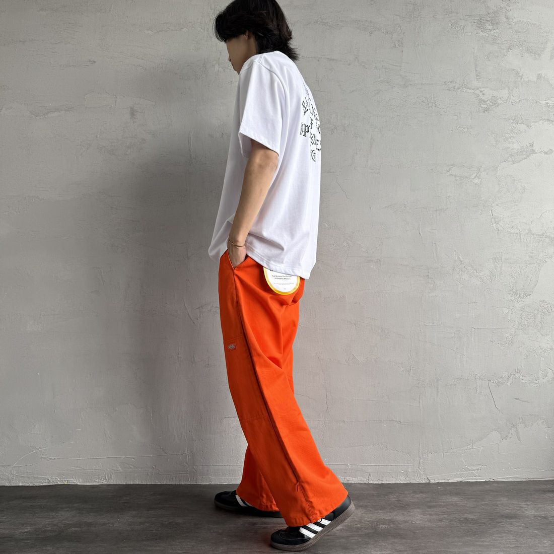 RVCA [ルーカ] IRON ショートスリーブTシャツ [BF041-255] WHT &&モデル身長：179cm 着用サイズ：XL&&