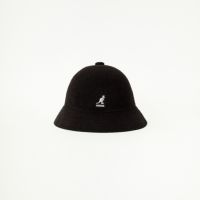 01 BLACK
