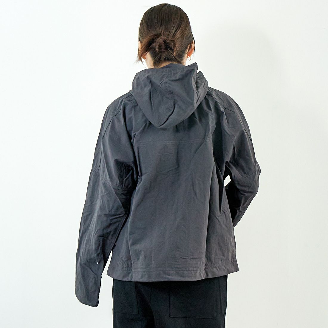 patagonia [パタゴニア] ウィメンズ スカイセイルジャケット [26540] INBK &&モデル身長：167cm 着用サイズ：M&&