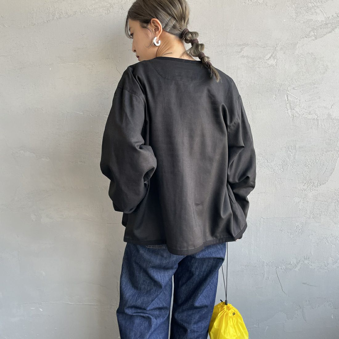 DANTON [ダントン] Vネック リネンシャツカーディガン [DT-B0349LIP] BLACK &&モデル身長：150cm 着用サイズ：36&&