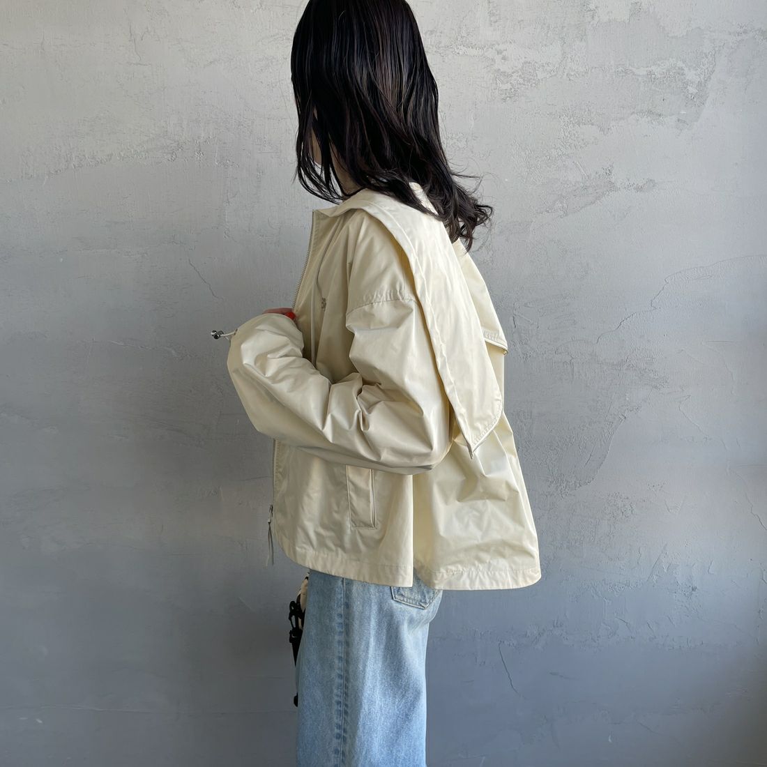 Gymphlex [ジムフレックス] ショートジップジャケット [GY-A0682HCM] EGG WHITE &&モデル身長：160cm 着用サイズ：14&&