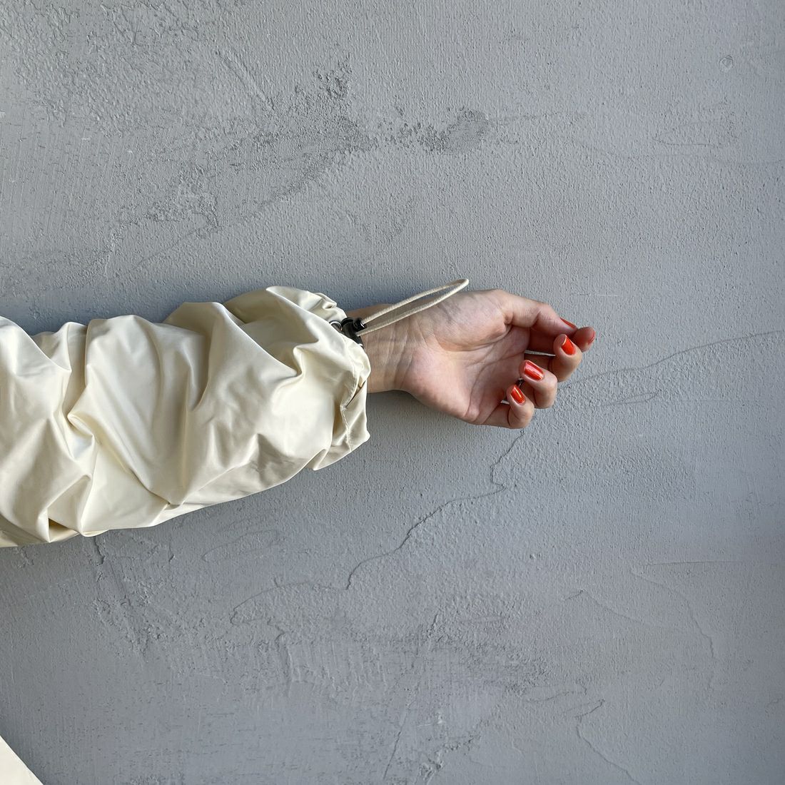 Gymphlex [ジムフレックス] ショートジップジャケット [GY-A0682HCM] EGG WHITE &&モデル身長：160cm 着用サイズ：14&&