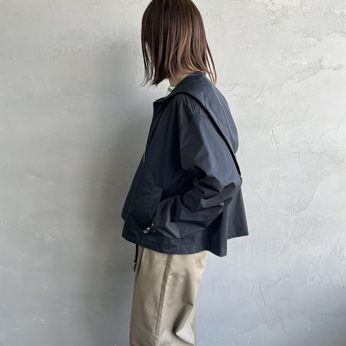 Gymphlex [ジムフレックス] ショートジップジャケット [GY-A0682HCM] BLACK &&モデル身長：160cm 着用サイズ：14&&