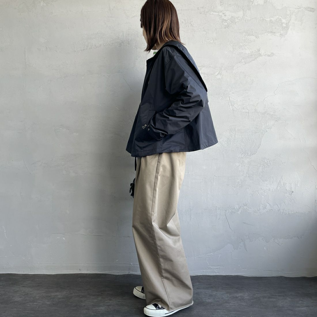 Gymphlex [ジムフレックス] ショートジップジャケット [GY-A0682HCM] BLACK &&モデル身長：160cm 着用サイズ：14&&