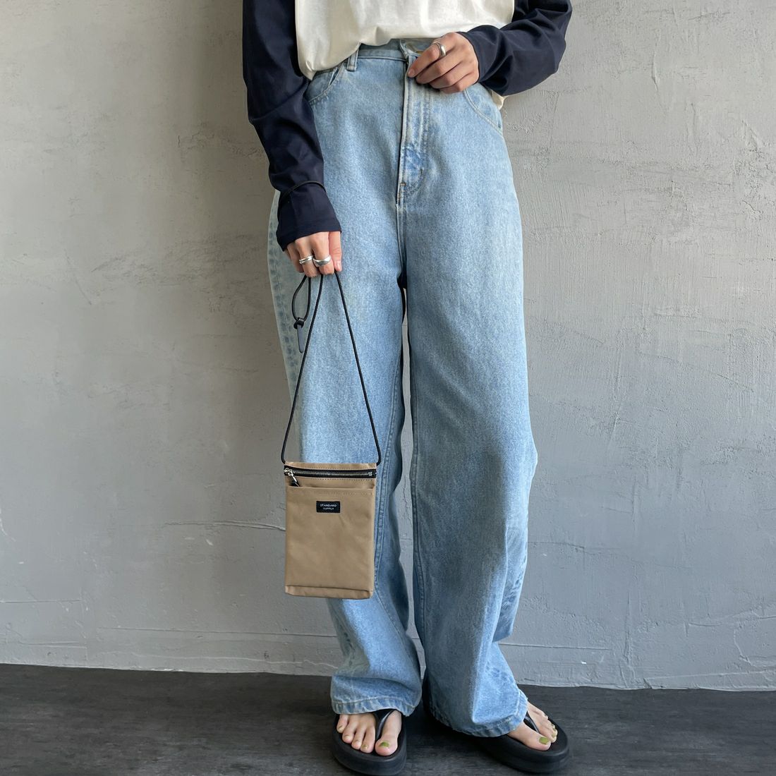 STANDARD SUPPLY [スタンダードサプライ] スリングパース M [4100187] 85 SND BEG