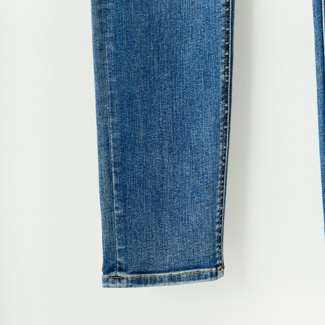 DENHAM [デンハム] スーパースキニージーンズ BOLT [BOLT-FMMBI-CS] MID BLUE