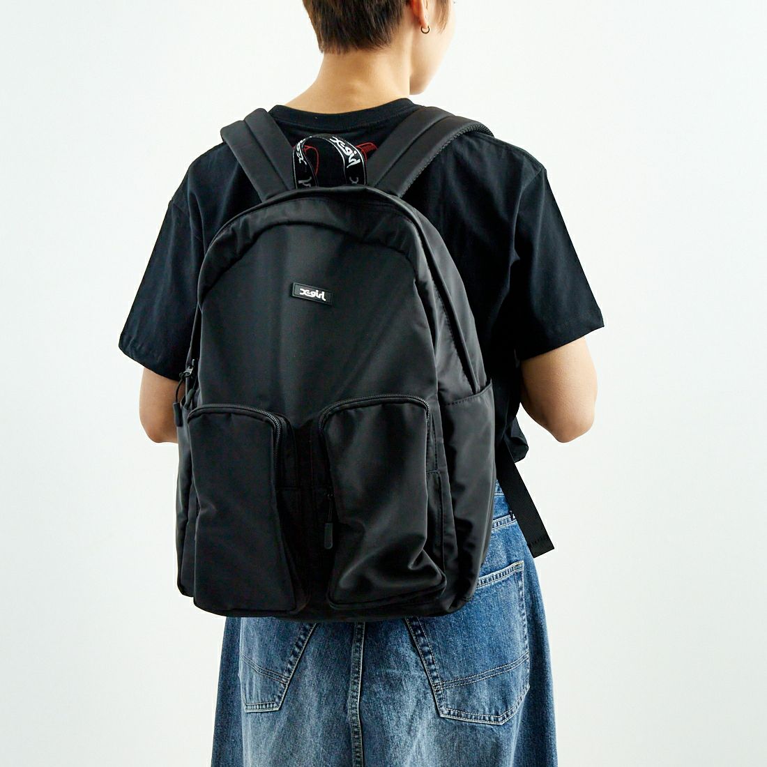 BLACK&&モデル身長：160cm 着用サイズ：ONE SIZE&&