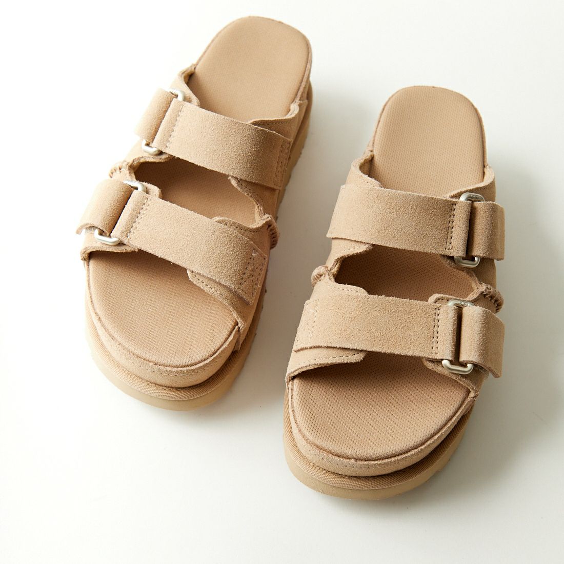 UGG [アグ] ゴールデンスター ハイスライド [1155458] CHESTNUT