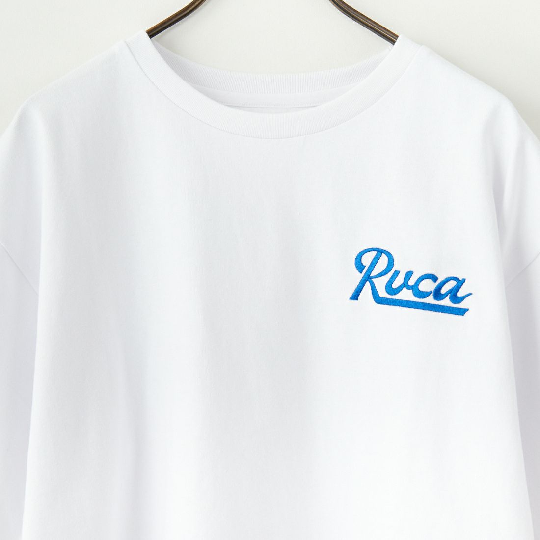 RVCA [ルーカ] スクリプトシールド ショートスリーブTシャツ [BF041-254] WHT