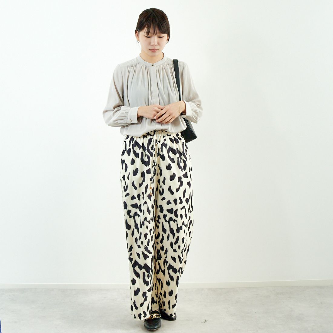 Jf Ready Made [ジェイエフレディメイド] レオパード柄パンツ [147-18454] 03 ﾊﾞﾆﾗ &&モデル身長：167cm 着用サイズ：F&&