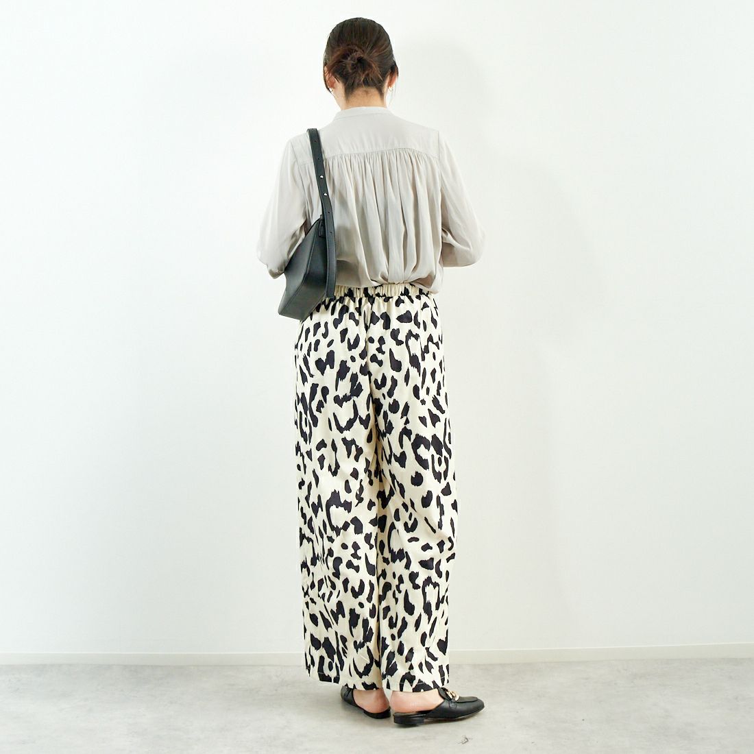 Jf Ready Made [ジェイエフレディメイド] レオパード柄パンツ [147-18454] 03 ﾊﾞﾆﾗ &&モデル身長：167cm 着用サイズ：F&&