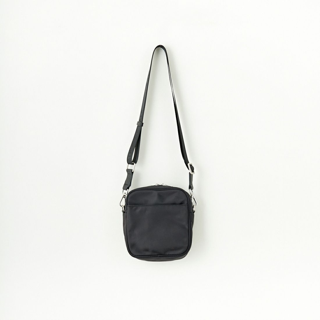 BALR. [ボーラー] クラシックメッセンジャーバッグ [B62341023] JET BLACK