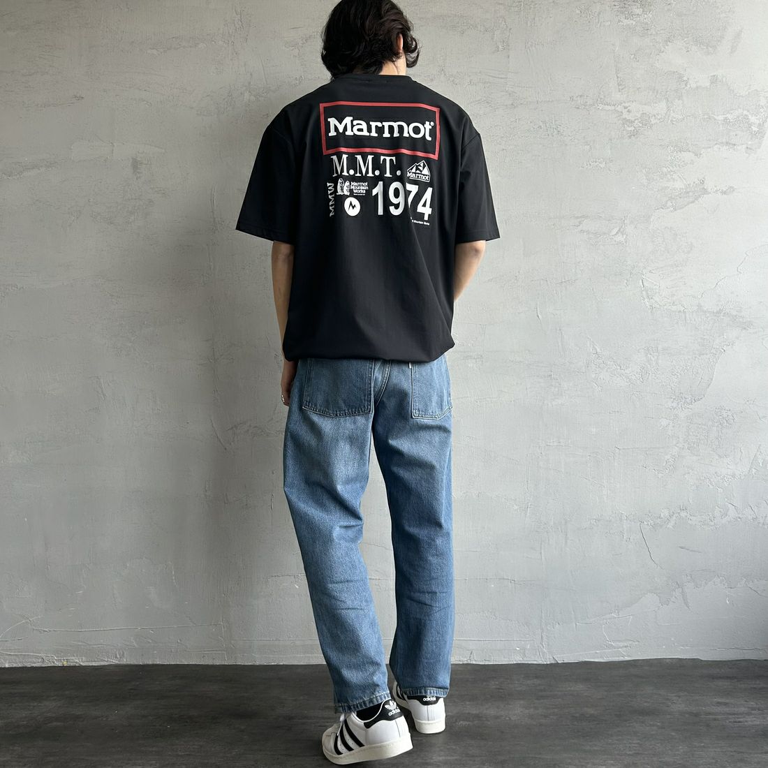 Marmot [マーモット] 別注 ドローコード付き ヒストリーバックプリントTシャツ [MTSS25MST330IN-JF] BLACK &&モデル身長：179cm 着用サイズ：L&&