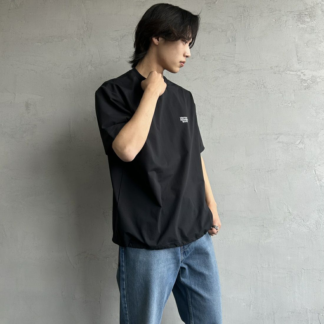 Marmot [マーモット] 別注 ドローコード付き ヒストリーバックプリントTシャツ [MTSS25MST330IN-JF] BLACK &&モデル身長：179cm 着用サイズ：L&&