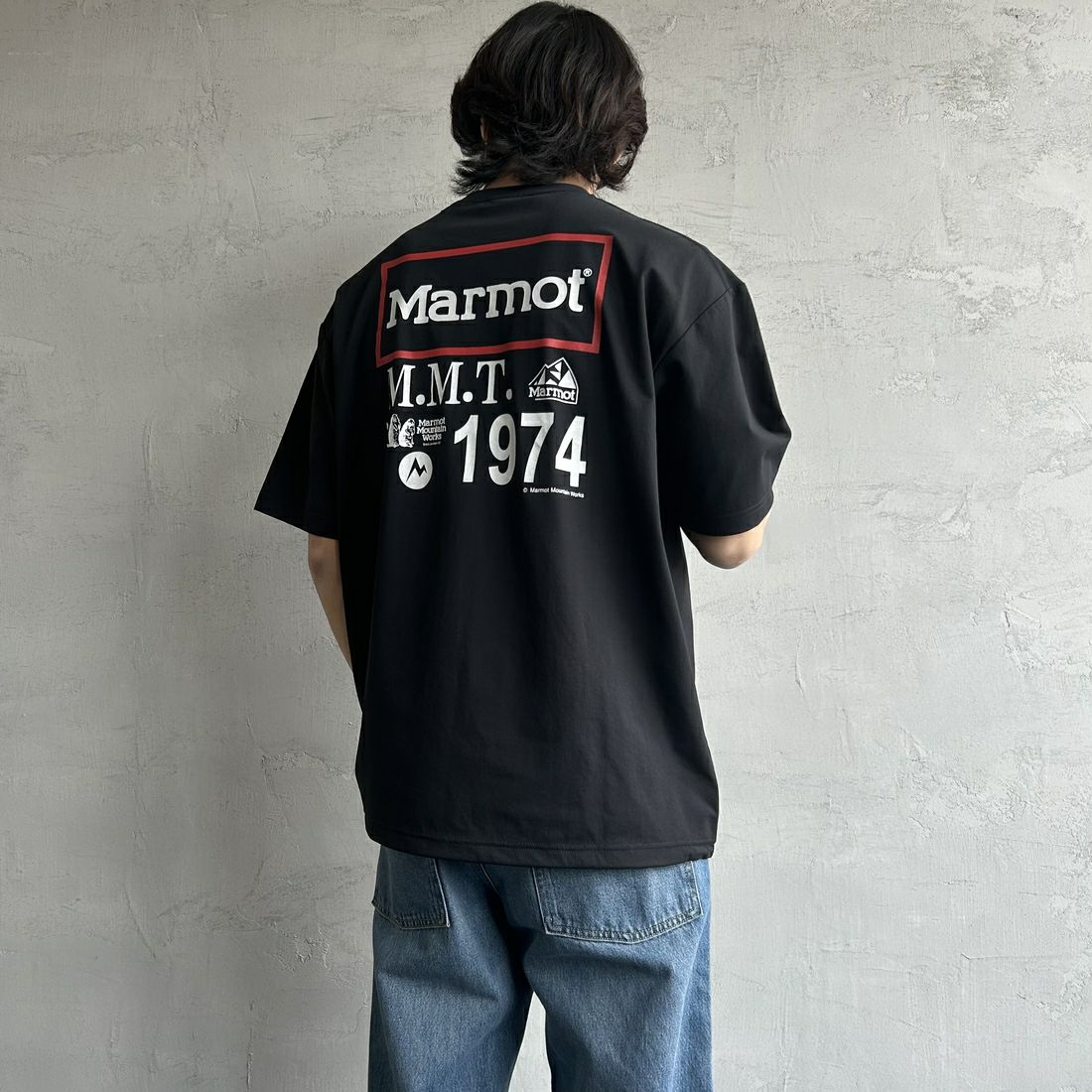 Marmot [マーモット] 別注 ドローコード付き ヒストリーバックプリントTシャツ [MTSS25MST330IN-JF] BLACK &&モデル身長：179cm 着用サイズ：L&&