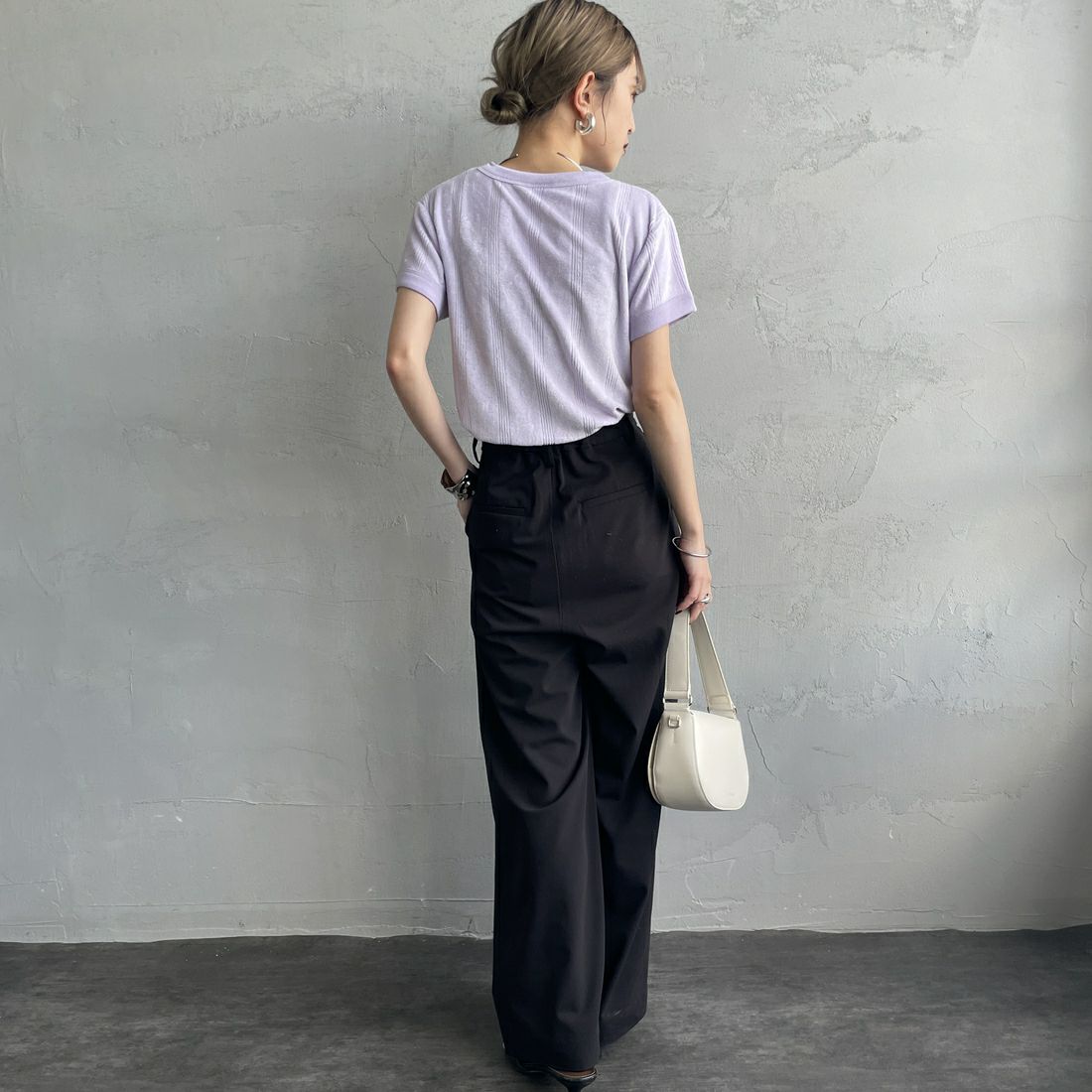 Robert P.Miller [ロバートピーミラー] レーヨンパイルTシャツ [RM251-2214] LILAS &&モデル身長：150cm 着用サイズ：F&&