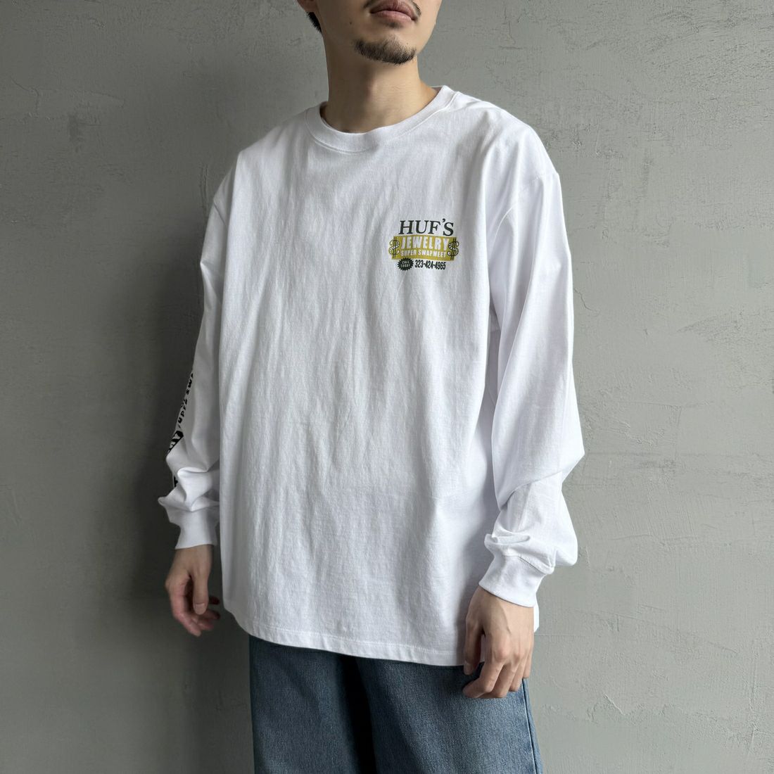 HUF [ハフ] 長袖Tシャツ [TS02392] WHITE &&モデル身長：168cm 着用サイズ：L&&