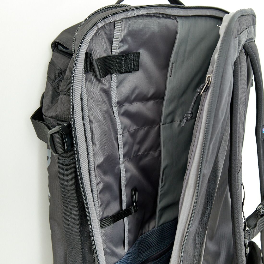 patagonia [パタゴニア] ブラックホール MLC 45L [49307] BLK
