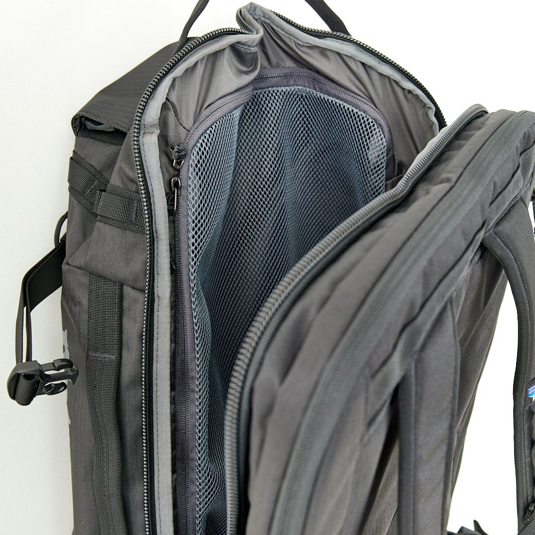 patagonia [パタゴニア] ブラックホール MLC 45L [49307] BLK