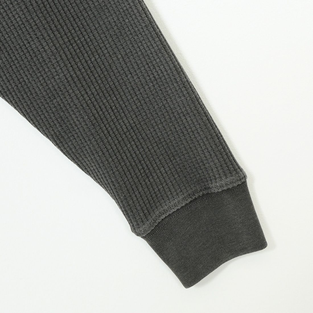 UNIFORM TAG [ユニフォームタグ] ヘンリーネックサーマルプルオーバー [2521-417IN] BLACK