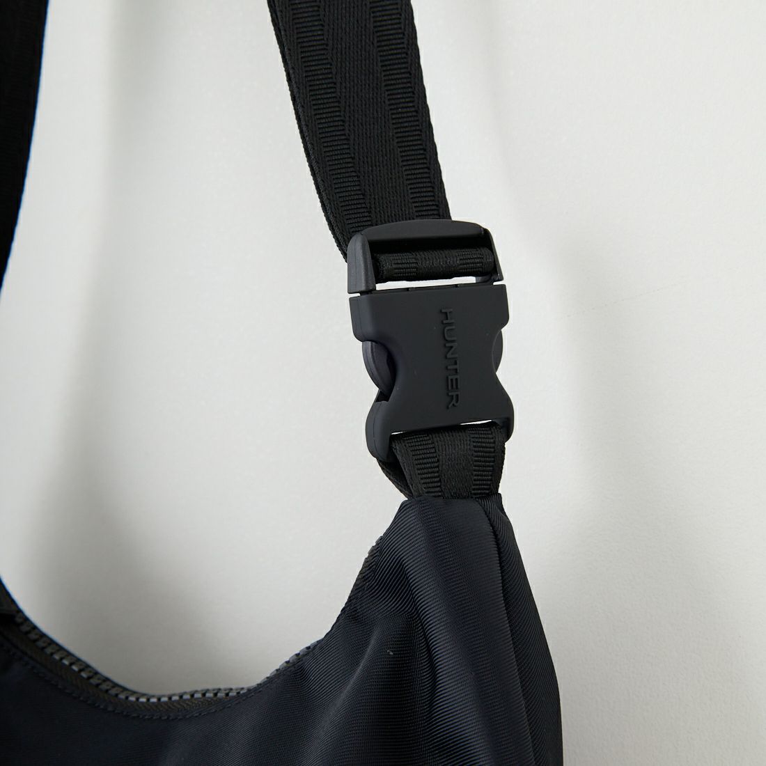 HUNTER [ハンター] ナイロン ミニ ホーボー [UBS3600KBM] BLK