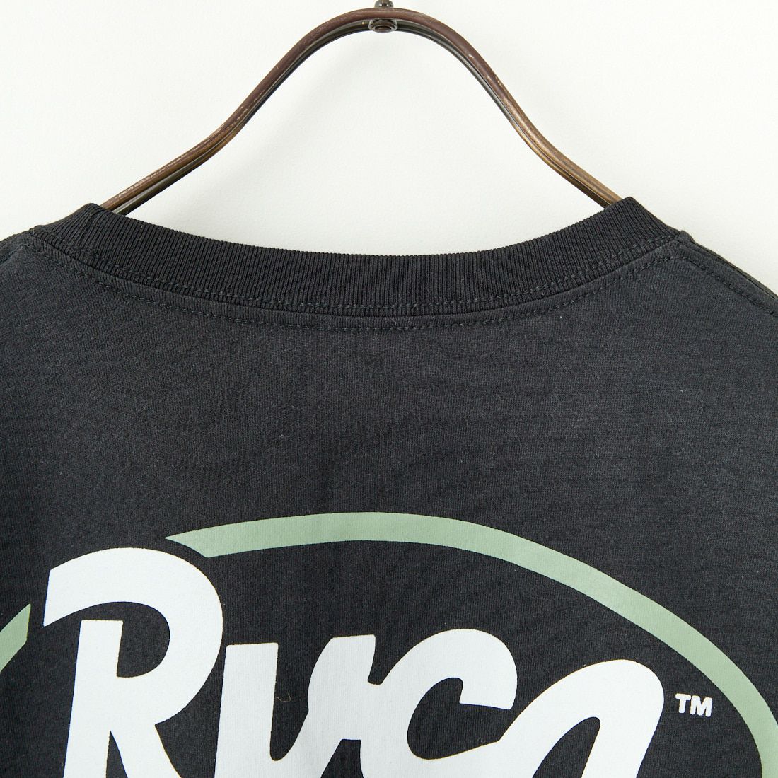 RVCA [ルーカ] RANCHスクリプトロゴショートスリーブTシャツ [BF041-256] BLK