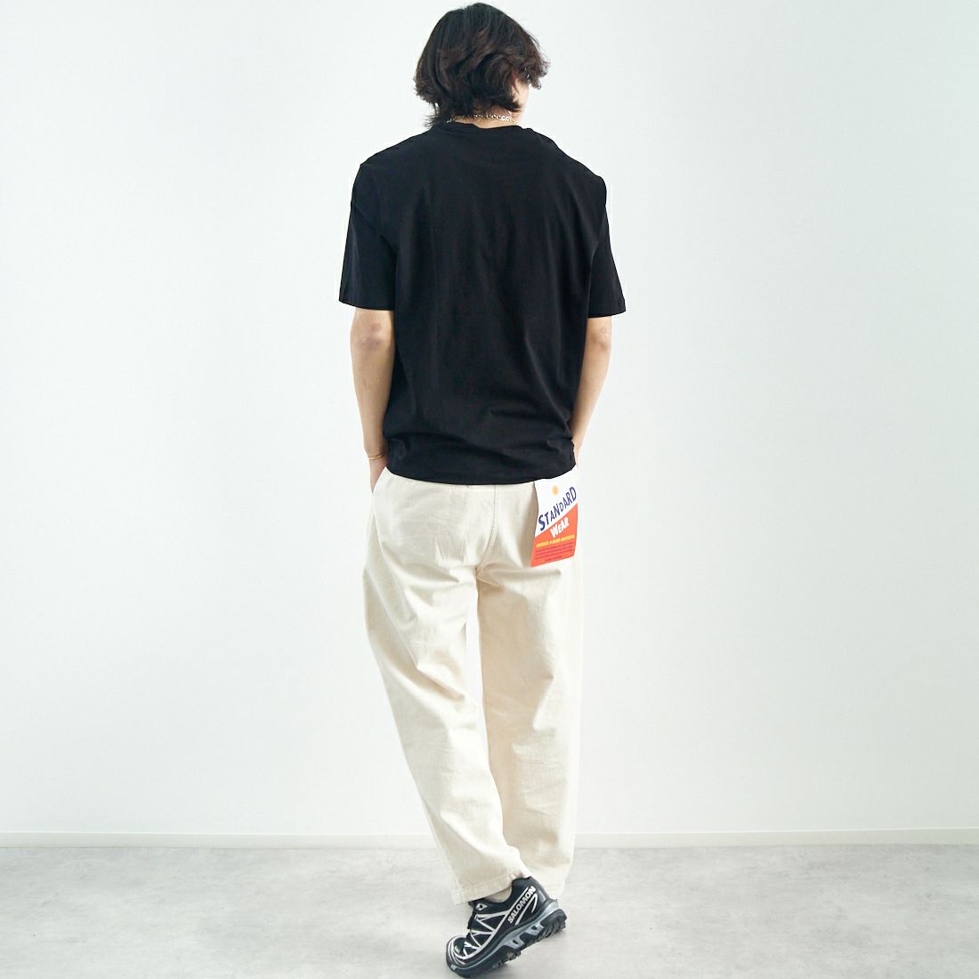 ARMANI EXCHANGE [アルマーニ エクスチェンジ] 半袖クルーネックTシャツ [XM000363] BLACK &&モデル身長：179cm 着用サイズ：M&&