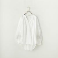 01 WHITE