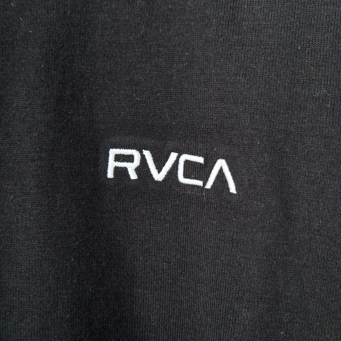 RVCA [ルーカ] デイジーVAボックスロゴ ショートスリーブTシャツ [BF043-211] BLK