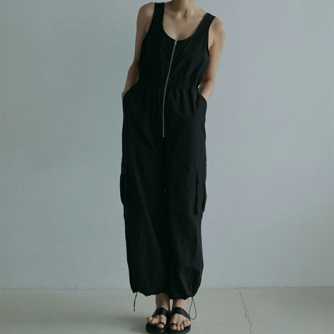 anuke [アンヌーク] ナイロンジップコンビネゾン [62510310] BLK &&モデル身長：171cm 着用サイズ：36&&