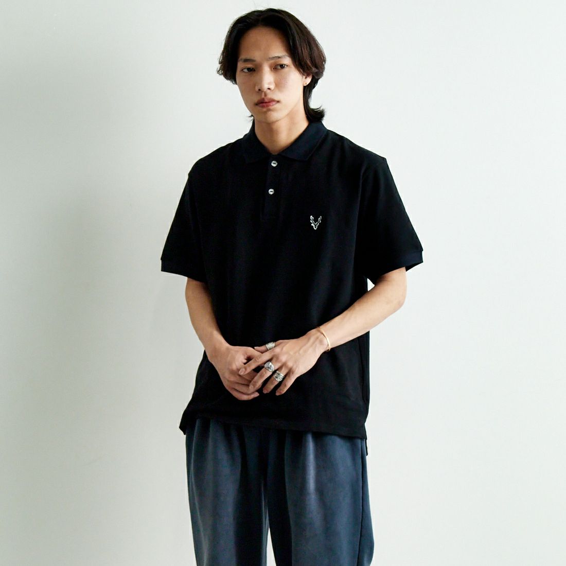 South2West8 [サウスツーウエストエイト] 半袖ポロシャツ [QV661] E BLACK &&モデル身長：179cm 着用サイズ：M&&