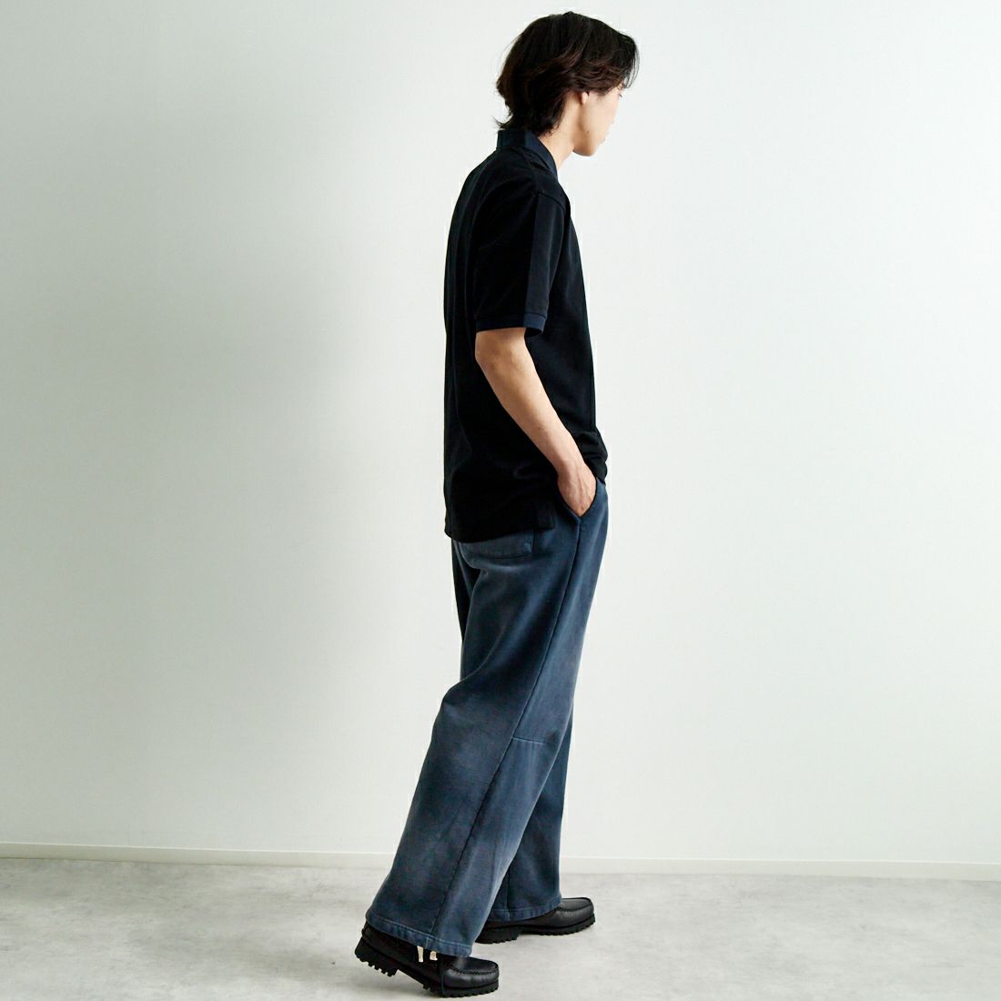 South2West8 [サウスツーウエストエイト] 半袖ポロシャツ [QV661] E BLACK &&モデル身長：179cm 着用サイズ：M&&